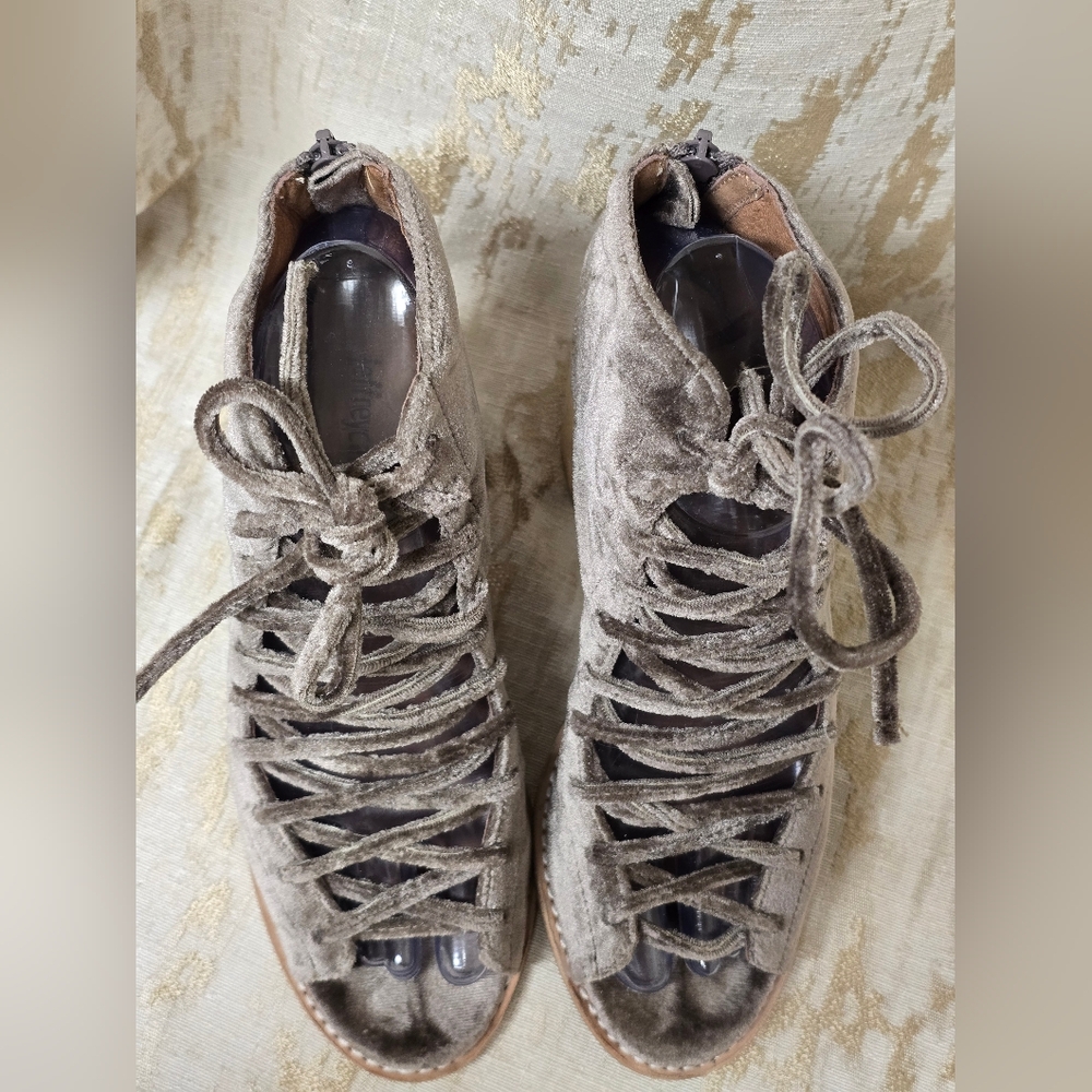 Jeffrey Campbell Grey/Brown Velvet Lace-Up Heels Sz6.5 - Picture 13 of 16
